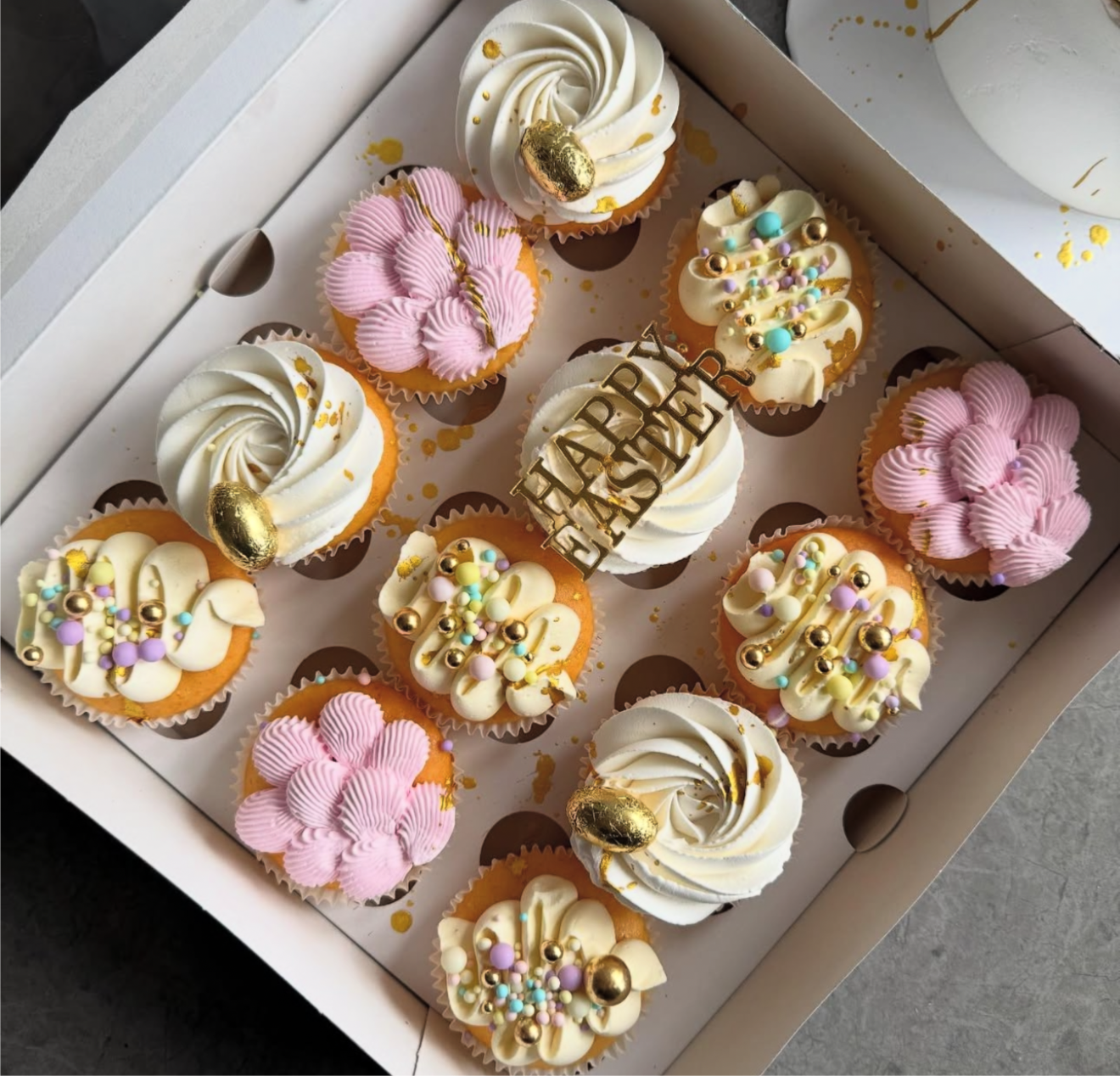 12 PK EASTER CUPCAKES