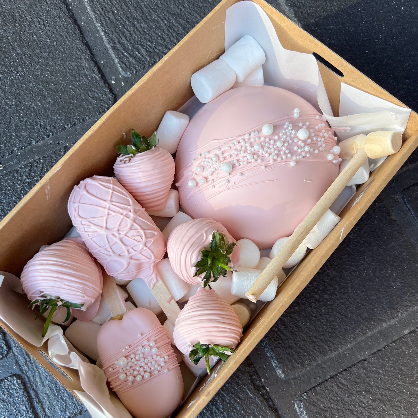 Mini Smash Dome + Cakesicles - BLUSH