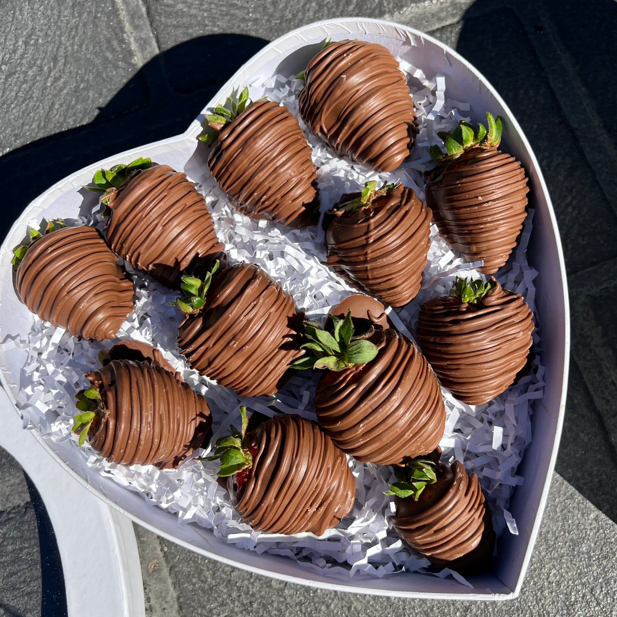 Dipped Strawberries Heart Box Milk Chocolate Drizzle