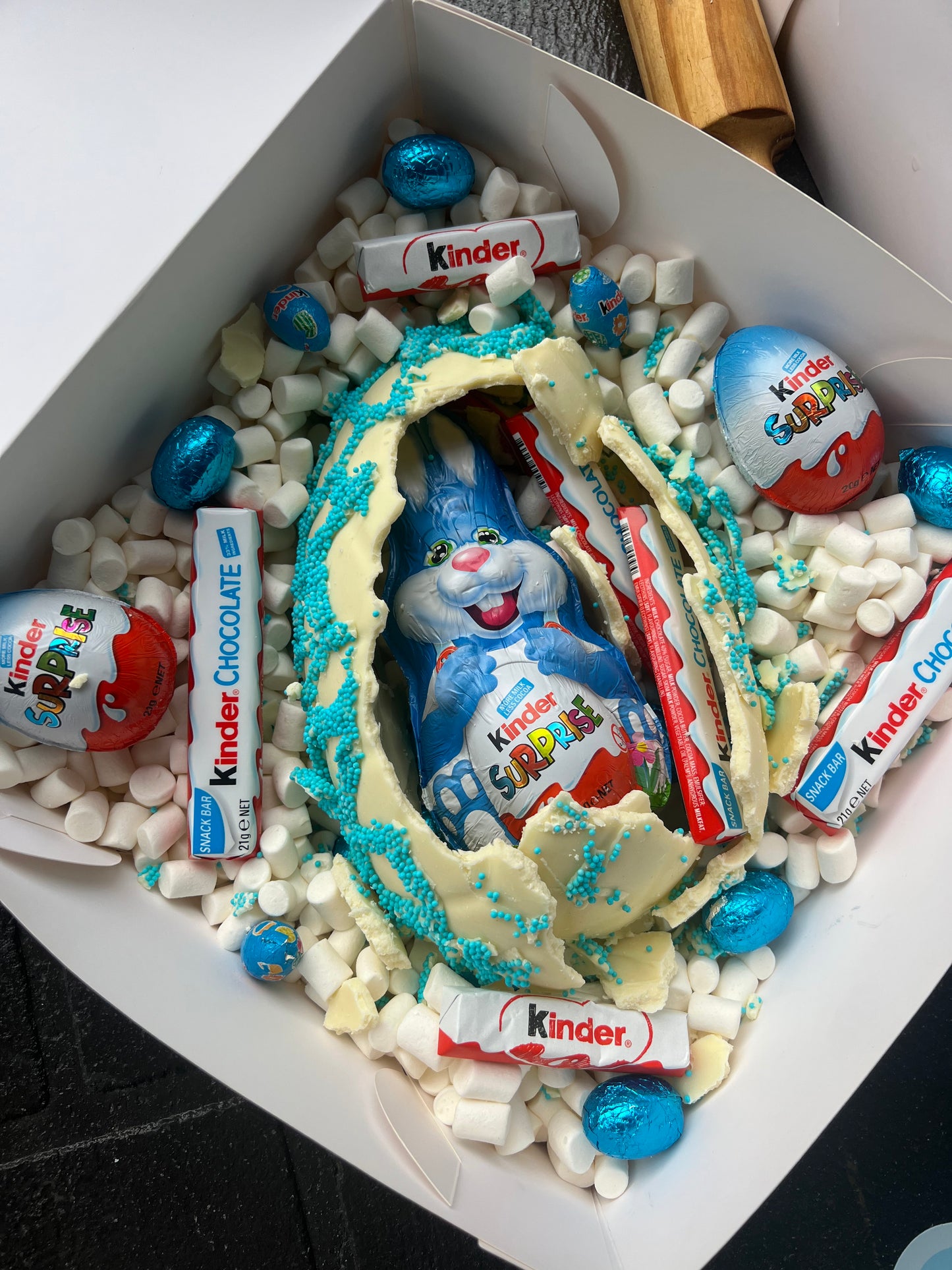 Blue Kinder mini smash egg