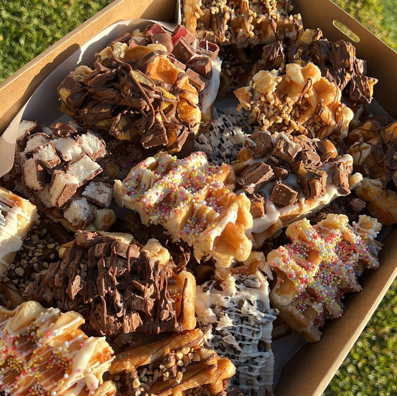 Medium - Waffle Box