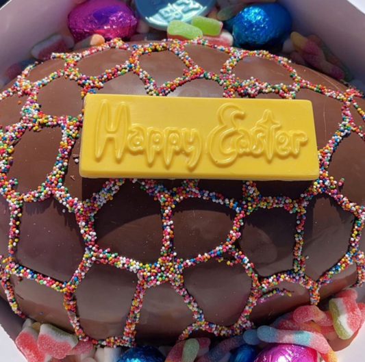 Plain milk Chocolate Jumbo Smash egg with Sprinkles & Plark