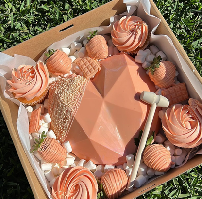 Heart Smash Box with cupcakes